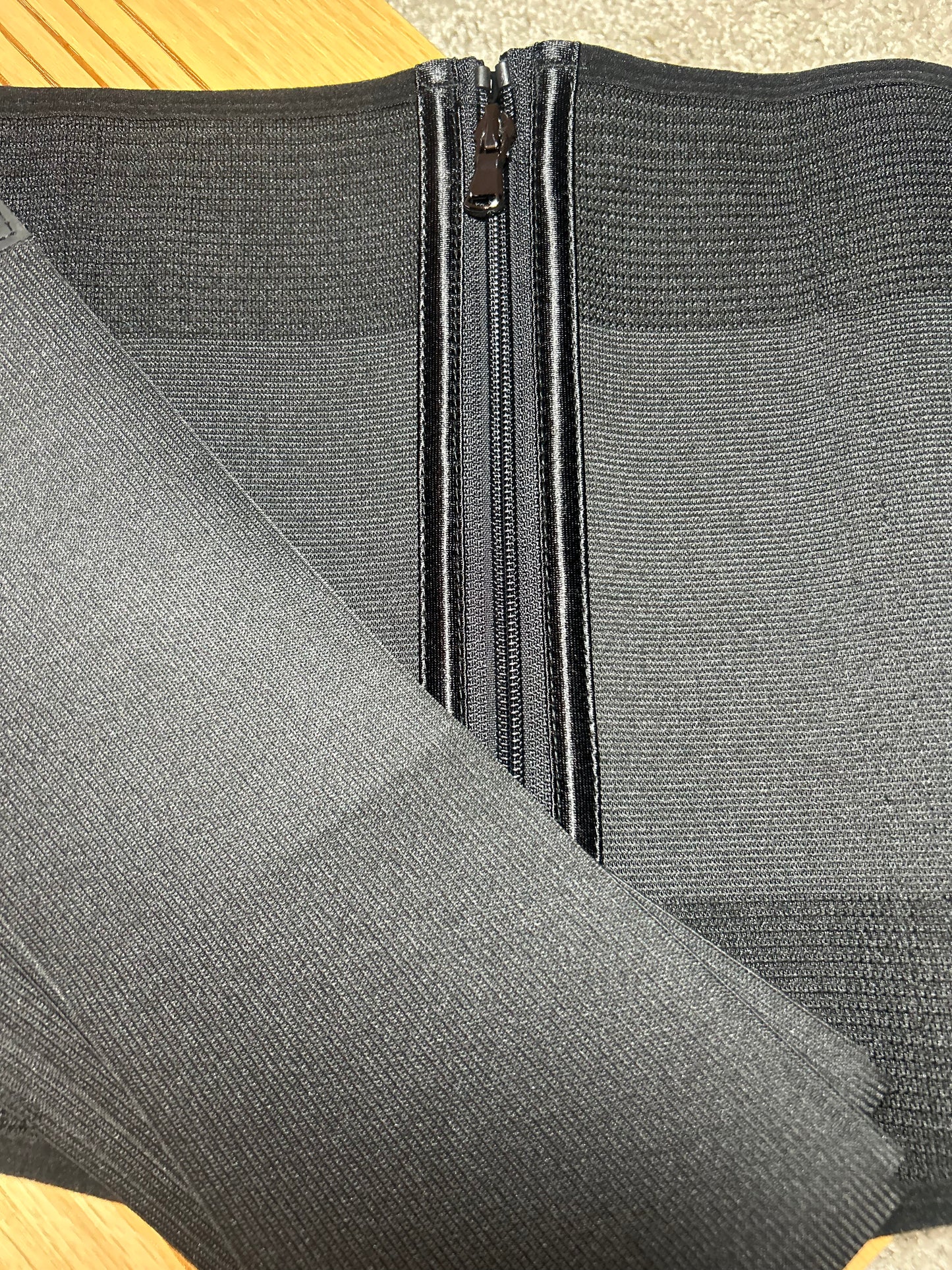THE MEGA WAIST TRAINER
